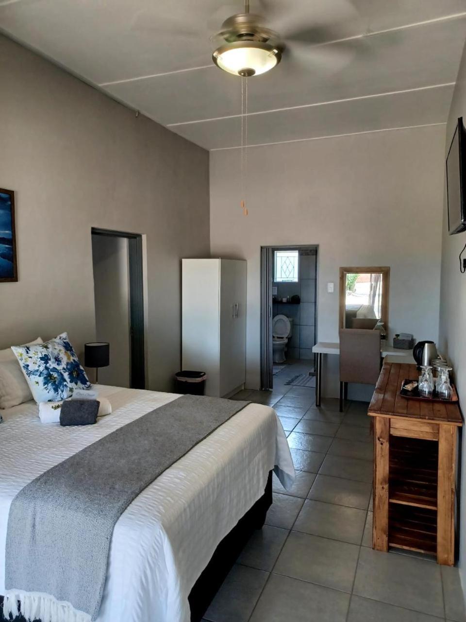 Oppi Draai Guesthouse Oudtshoorn Eksteriør billede